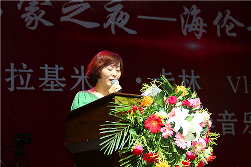 启蒙琴行总经理蔡新宇女士音乐会开场词