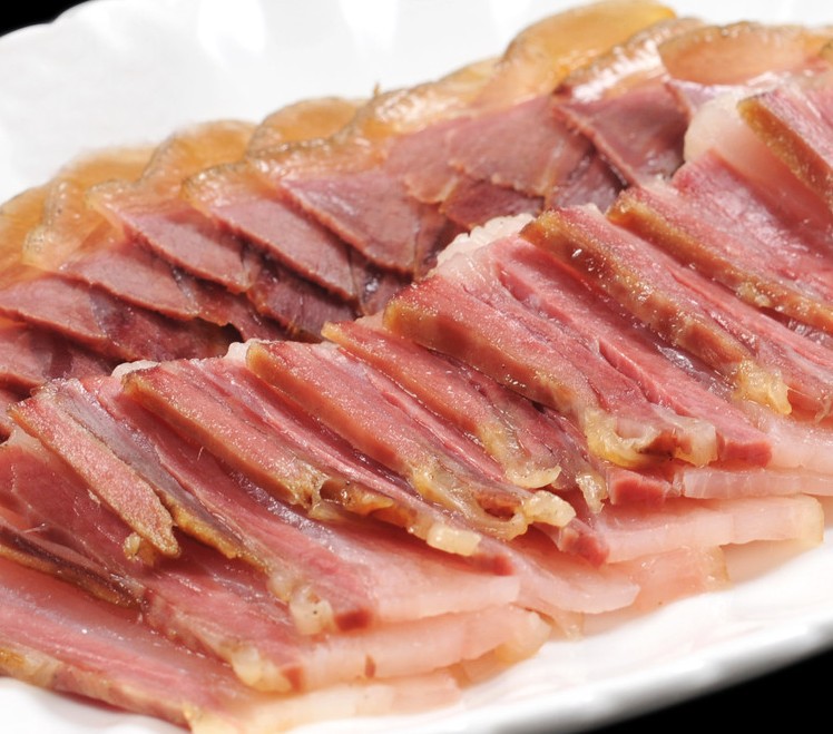 腊肉虽美味 却不适合做下酒菜